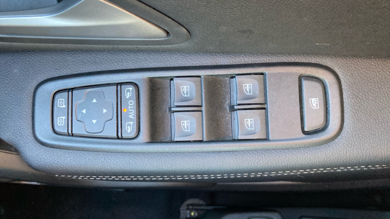 Dacia Duster 1.0 TCe 90 Journey 5dr Petrol Estate